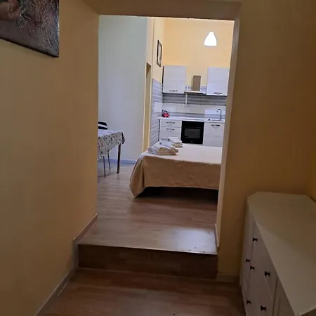 Giappone Flat 3* Ливорно