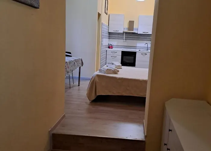 Giappone Flat 3* Ливорно
